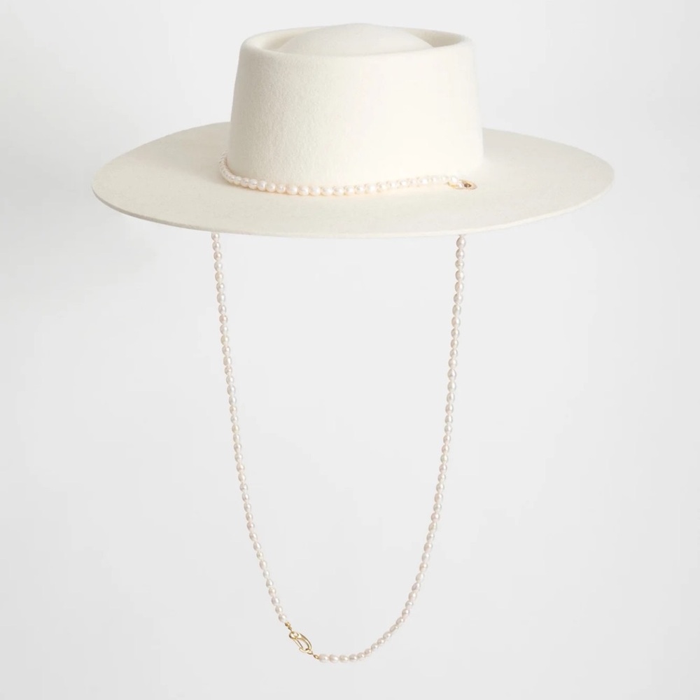 KYHA BRIDAL Chic White Hat with Pearl Chain Accent